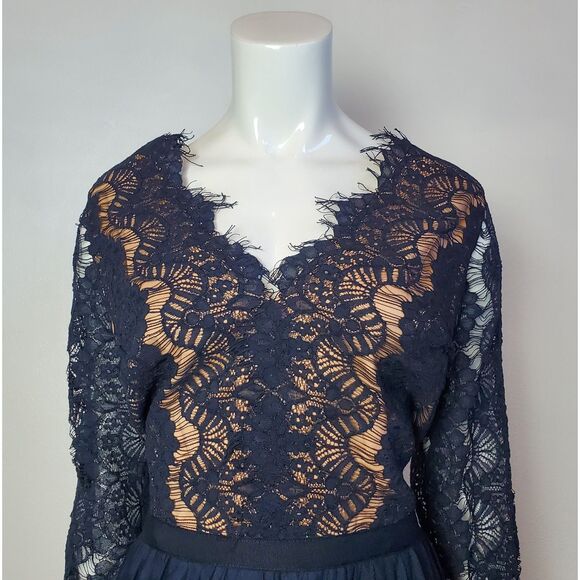 NEW City Chic Plus Size Navy Blue Lace Cocktail Dress - Picture 10 of 10